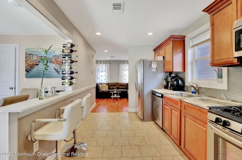 481 Miller St, Perth Amboy NJ 08861-3476 exterior