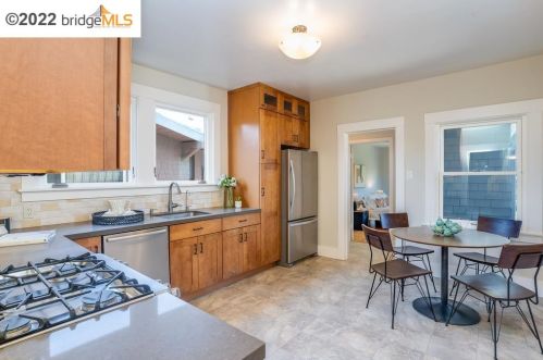 1818 Curtis, Berkeley CA 94702-1618 exterior