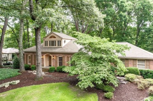 4175 Harrogate Dr, Atlanta, GA 30327-3624