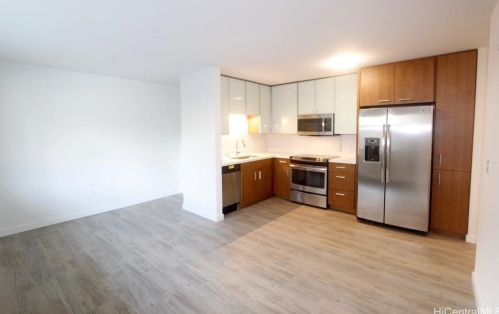 1310 Pensacola St, Honolulu, HI 96814-1158