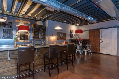 1593 Wrightstown Rd, Upper Makefield PA 18940-2814 exterior