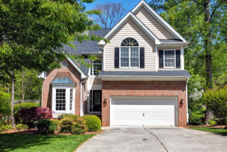 116 Ashwyn Ct, Cary, NC 27518-9171