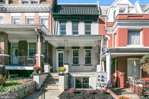 3572 13th St, Washington, DC 20032-4422