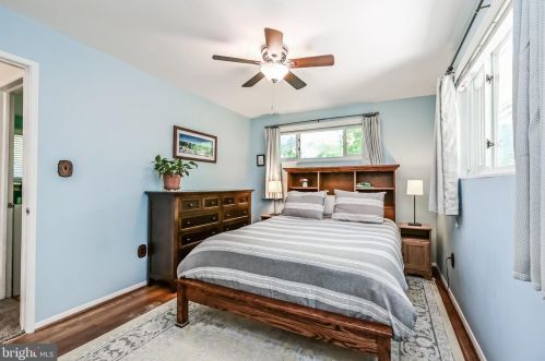 5615 Chase Ct, Alexandria VA 22312-6318 exterior