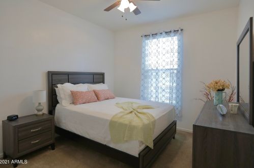 33817 30 Ln, Phoenix AZ 85085 exterior