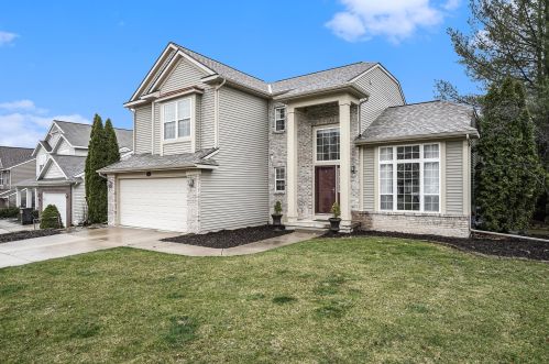 2616 Atwater Hills Dr, Grand Rapids, MI 49525-9456