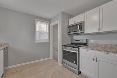 937 123rd St, Chicago IL 60827-5723 exterior