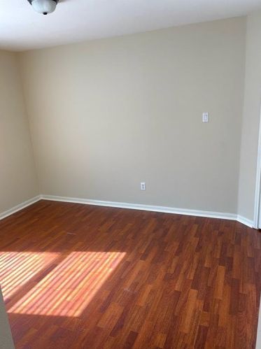 1904 Chasewood Dr, Austin TX 78727-6373 exterior