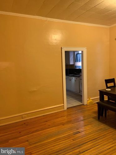 114 49 St, Philadelphia PA 19143-4411 exterior