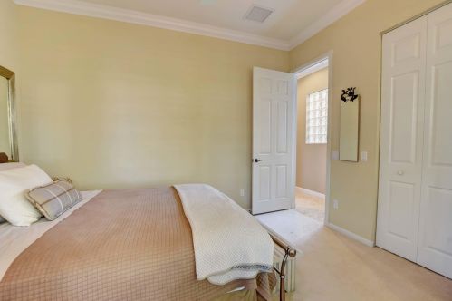 6934 Great Fls Cir, Boynton Beach FL 33437-3998 exterior