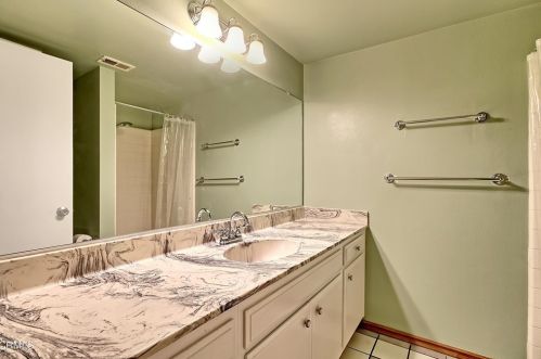 1111 Rivas Ln, Oxnard CA 93035-2748 exterior