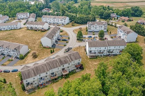 123 Mnr Vw Dr, Manor PA 15665-9734 exterior