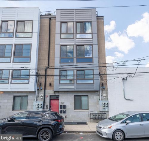 327 Allen St, Philadelphia PA 19125-4201 exterior