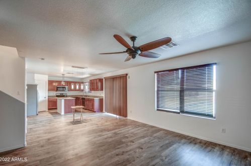 5912 Albeniz Pl, Phoenix AZ 85043-1973 exterior