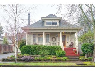 2018 38th Ave, Portland OR  97214-5903 exterior