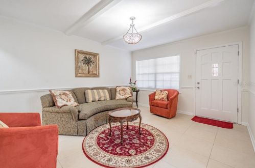 1219 Norfolk St, Tampa FL 33604-5031 exterior