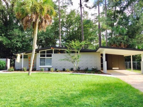 3927 18th Pl, Gainesville, FL 32605-3568