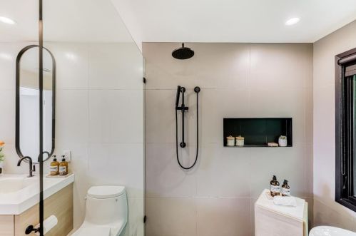 1349 Murchison Dr, Millbrae CA 94030-3025 exterior