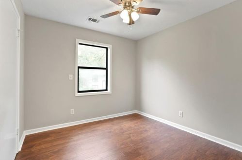 3918 Vly Brk Rd, Lithonia GA 30039-4280 exterior