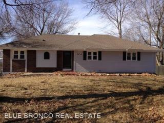 1503 19th St, Blue Springs MO  64015-5204 exterior