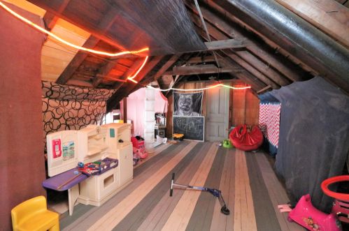 4420 Lloyd St, Milwaukee WI  53208-1207 exterior