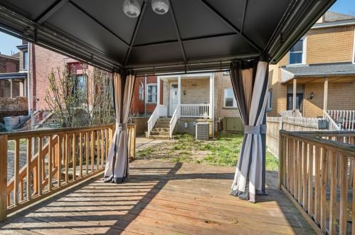 4008 Northminster St, Pittsburgh PA  15212-1622 exterior