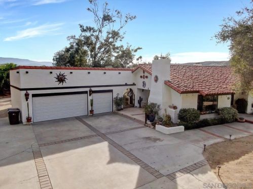 38200 De Portola Rd, Temecula CA 92592-8968 exterior