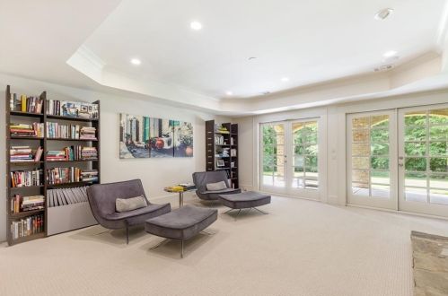 765 Brook Park Pl, Atlanta GA 30342-2839 exterior