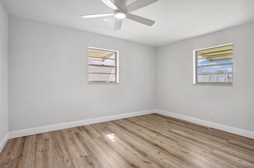 711 18 St, Boynton Beach FL 33426-5425 exterior