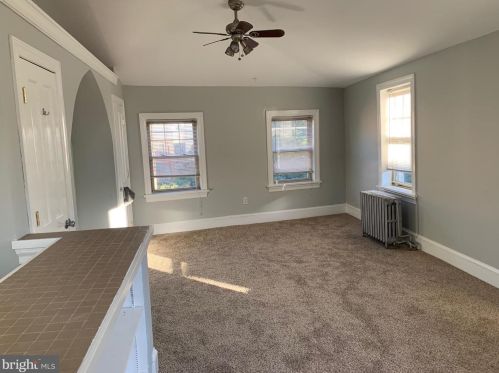 1030 6 St, Philadelphia PA 19140-3327 exterior