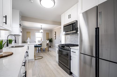 3304 Norwich Ave, Milwaukee WI  53235-4724 exterior