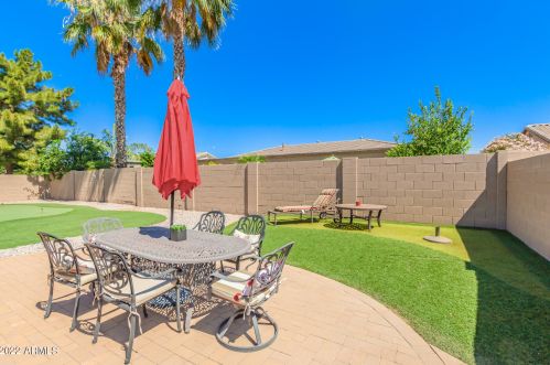 3174 Mead Dr, Chandler AZ 85248-5524 exterior