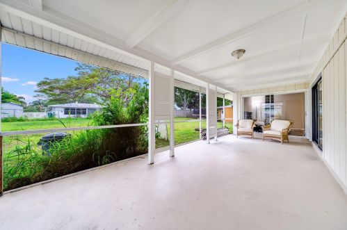 258 Summer Rd, Fort Pierce FL 34983-1731 exterior