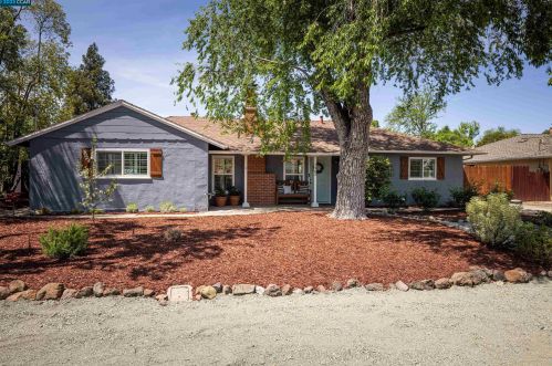 1962 Elinora Dr, Concord CA  94523-2828 exterior