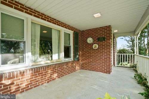 2071 Sunnyside Ave, Pottstown, PA 19464-3026