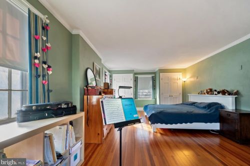 17 Morningside Dr, Trenton NJ 08618-4914 exterior