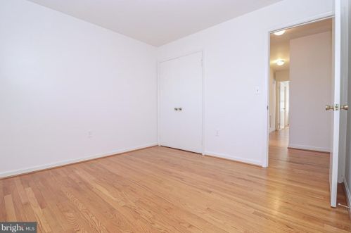 5469 Marlin St, Rockville MD 20853-3608 exterior