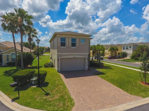 2399 Via Della Ct, Fort Pierce, FL 34986-4373