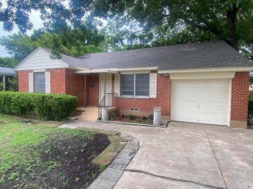 2450 Clearview Cir, Dallas, TX 75233-1506