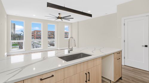 3762 Indiana Ave, Chicago IL 60827-1850 exterior