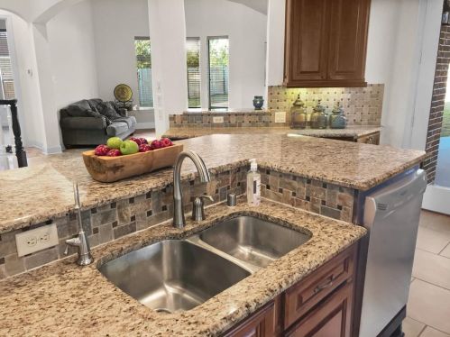 27426 Saddle Creek Ln, Fulshear TX 77441-1103 exterior