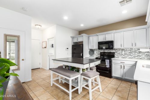 5009 6th St, Phoenix AZ  85012-1503 exterior