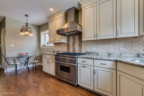 6629 Ramona Ave, Chicago IL 60712-3027 exterior