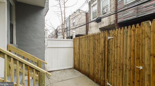 2028 Mckean St, Philadelphia PA 19145-2827 exterior