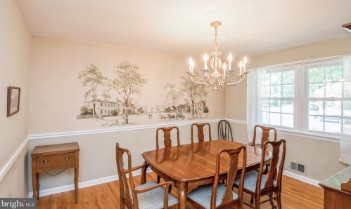 12 Crst Park Ct, Silver Spring MD 20903-1305 exterior