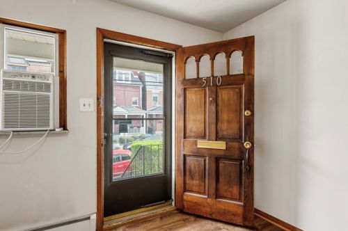 510 Cato St, Pittsburgh PA  15213-4412 exterior