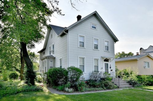 140 Evergreen, Elmhurst IL 60126-2610 exterior