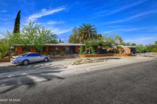 4321 7th St, Tucson, AZ 85711-2909