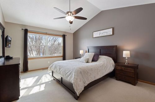 799 Ashley Dr, Chaska MN 55318-1540 exterior