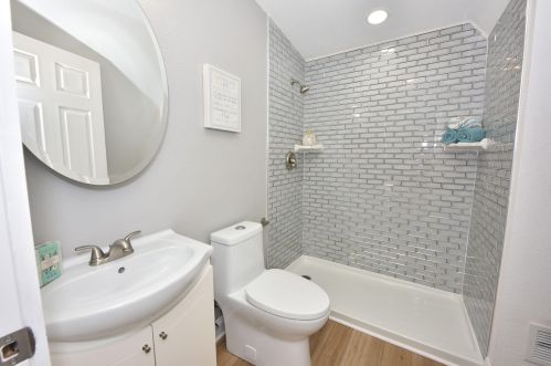 3786 10th St, Milwaukee WI  53206-3315 exterior